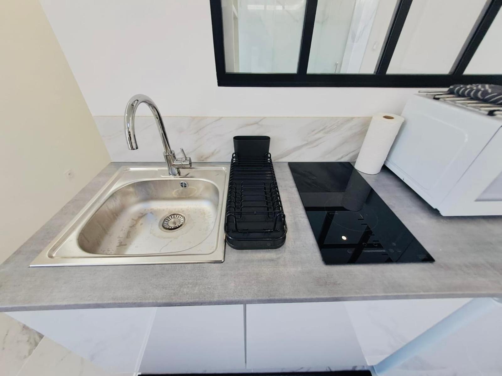 Studio Spacieux Metro 14 Paris Орли Экстерьер фото