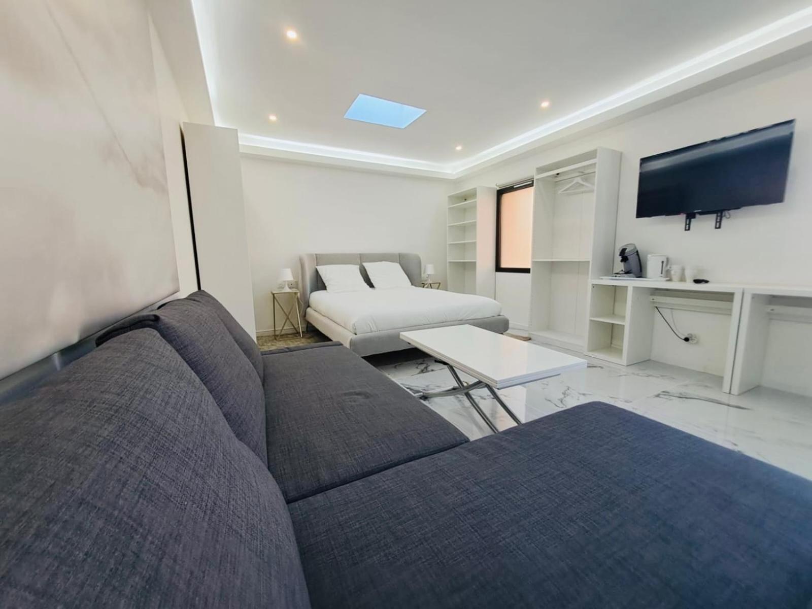 Studio Spacieux Metro 14 Paris Орли Экстерьер фото